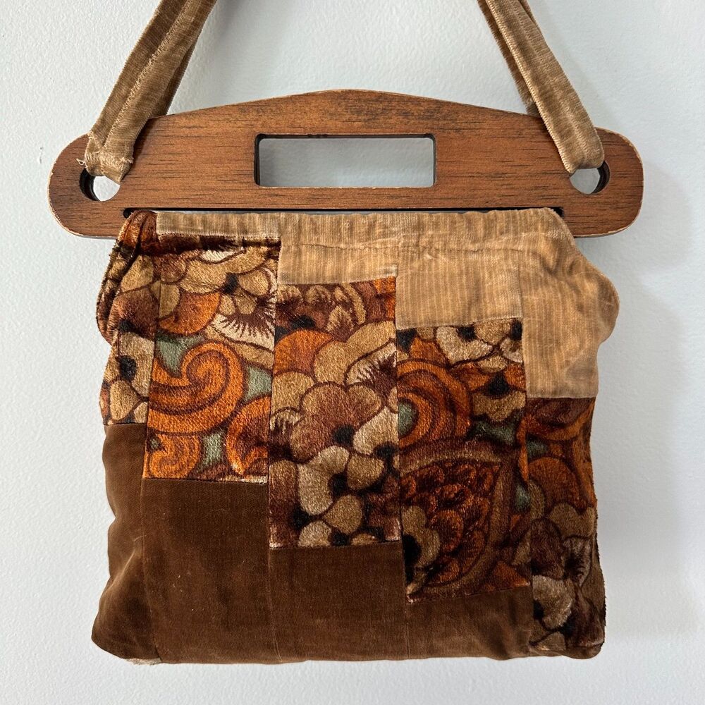 Vintage 70s Patchwork Velvet Shoulder Bag Wooden Handle Boho Floral Earthy